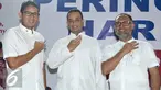 Ki-ka: Sandiaga Uno, Anies Baswedan dan Bambang Widjojanto saat memperingati Hari Anti Korupsi di Posko Cicurug, Jakarta, Jumat (9/12). Mereka berbicara soal korupsi yang sedang menjadi masalah di Republik Indonesia. (Liputan6.com/Yoppy Renato)