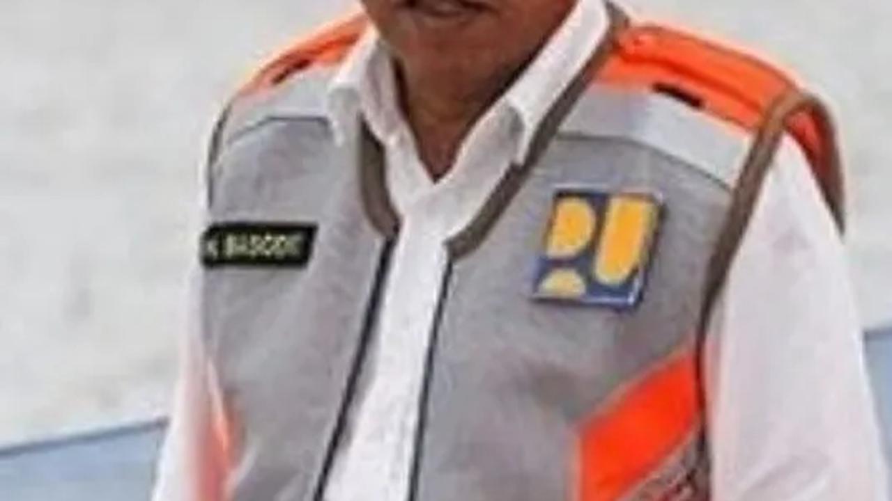 VIDEO: Pak Bas Nangis Teteskan Air Mata Saat Bicara Kesejahteraan PNS PUPR: Menkeu Sudah Setuju!