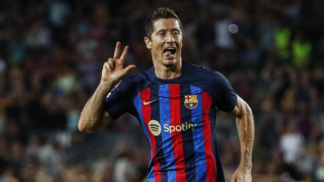Foto: Barcelona dan Bayern Munchen Menang Meyakinkan, Liverpool Dipermalukan Napoli di Liga Champions