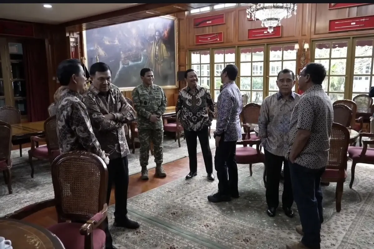 Kementerian Pertahanan (Kemhan) menggelar pertemuan strategis dengan para purnawirawan TNI di Kantor Kemhan, Jakarta, Jumat (24/4) (Istimewa)
