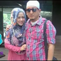 Shinta Tanjung terkejut saat dirinya mendapatkan surat gugatan cerai dari Ustaz Zacky Mirza.