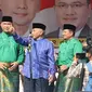 Tokoh nasional Amien Rais baru-baru ini ikut hadir saat deklarasi bakal calon pasangan Wali Kota dan Wakil Wali Kota Jambi, Sy Fasha-Maulana.(Liputan6.com/B Santoso)