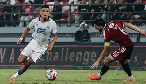 Bangganya Ragnar Oratmangoen: Debut Langsung Dapat Trofi Pramusim Bersama Persib