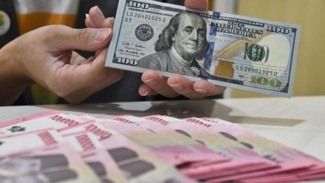 Rupiah Melemah terhadap Dolar, Berikut Penyebabnya
