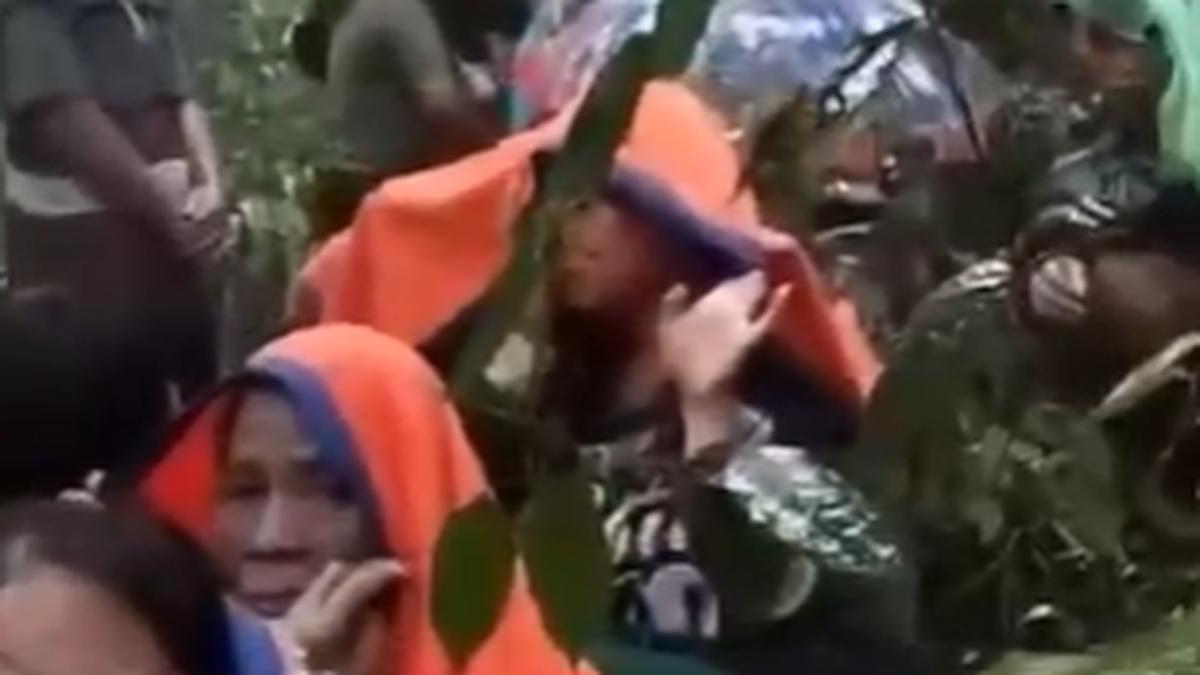 Cerita Korban Banjir Sumatra: 50 Warga Bertahan Hidup di Hutan, Hanya Makan Nangka Muda dan Air Hujan