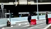 Polisi Tangkap 6 Pak Ogah Diduga Pungli di Exit Tol Rawa Buaya