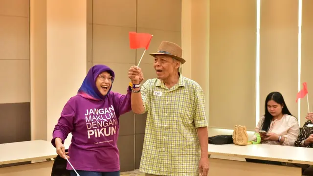 Senam Otak Bersama Pasien Demensia