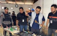 Detik-Detik Sarang Narkoba Digerebek Polisi, IRT Diduga Jadi Bandar