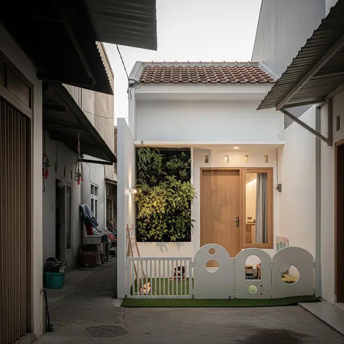 9 Desain Rumah Minimalis Ramah Anak di Gang Sempit, Ciptakan Hunian Aman di 2025
