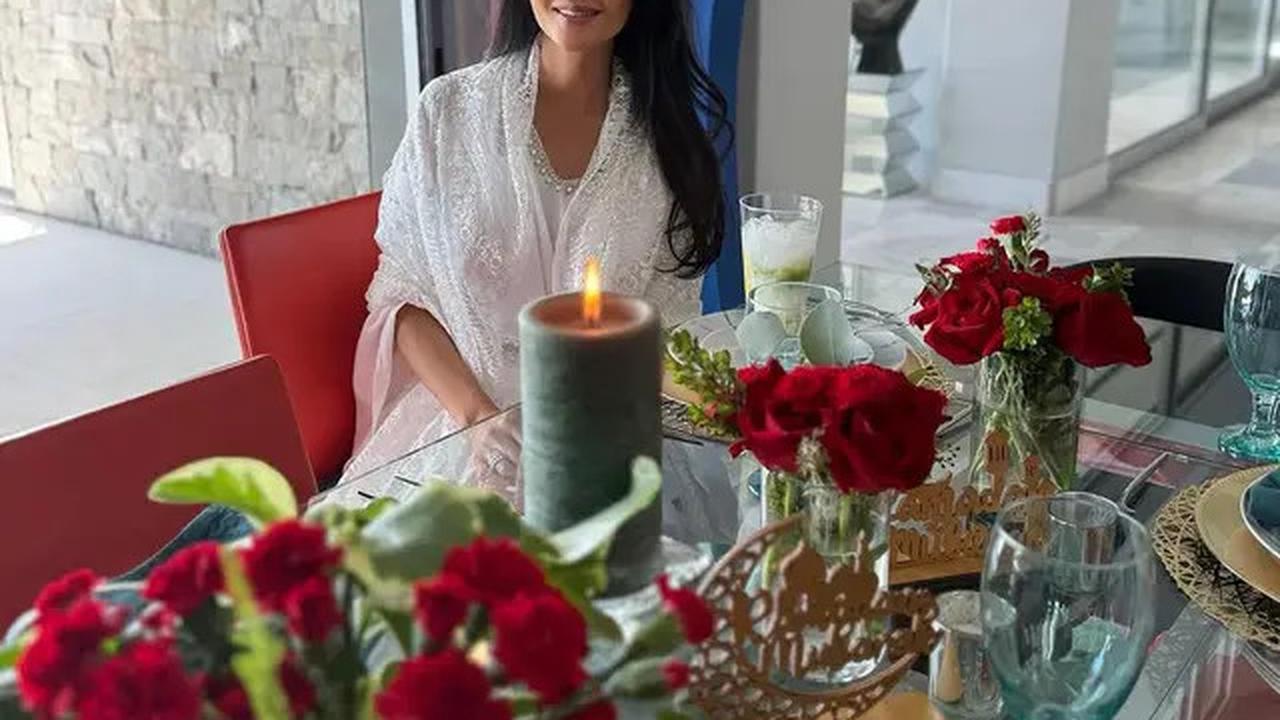 7 Potret Farah Quinn Buka Puasa di Paradise Valley, Bikin Es Teler di AS