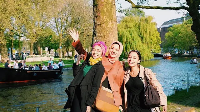 6 Potret Bella dan Chiki Fawzi Bareng Marissa Haque, Ungkap Keinginan yang Belum Terwujud
