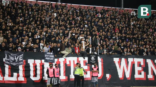 Suporter Bali United