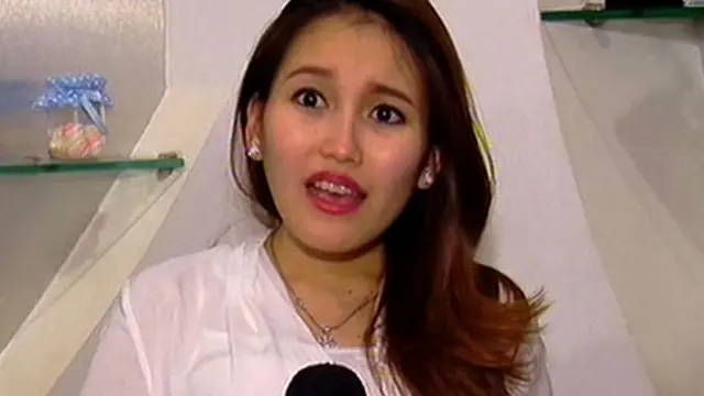 Ayu Ting Ting Akui Ditalak Enji Sebanyak 2 Kali