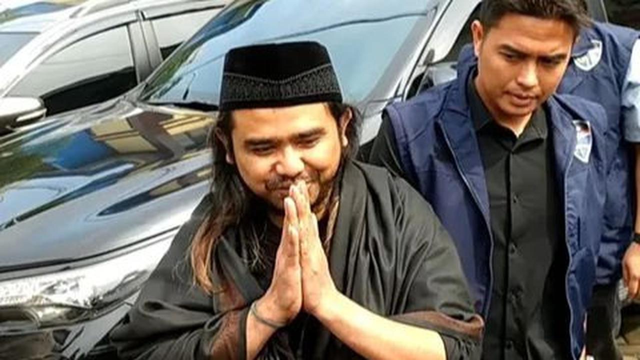 Dalam kasus ini, tersangka Samsudin langsung ditahan di rutan Mapolda Jatim.