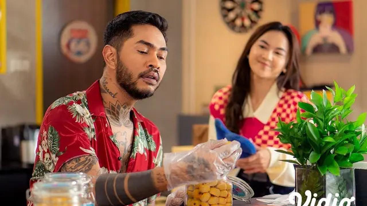Kolaborasi Kocak Jefri Nichol dan Onadio di Film Alibii.com Tayang di Vidio