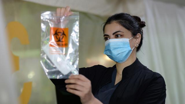 FOTO: Penularan COVID-19 di Kuwait Sentuh 138.337 Kasus, 857 Meninggal