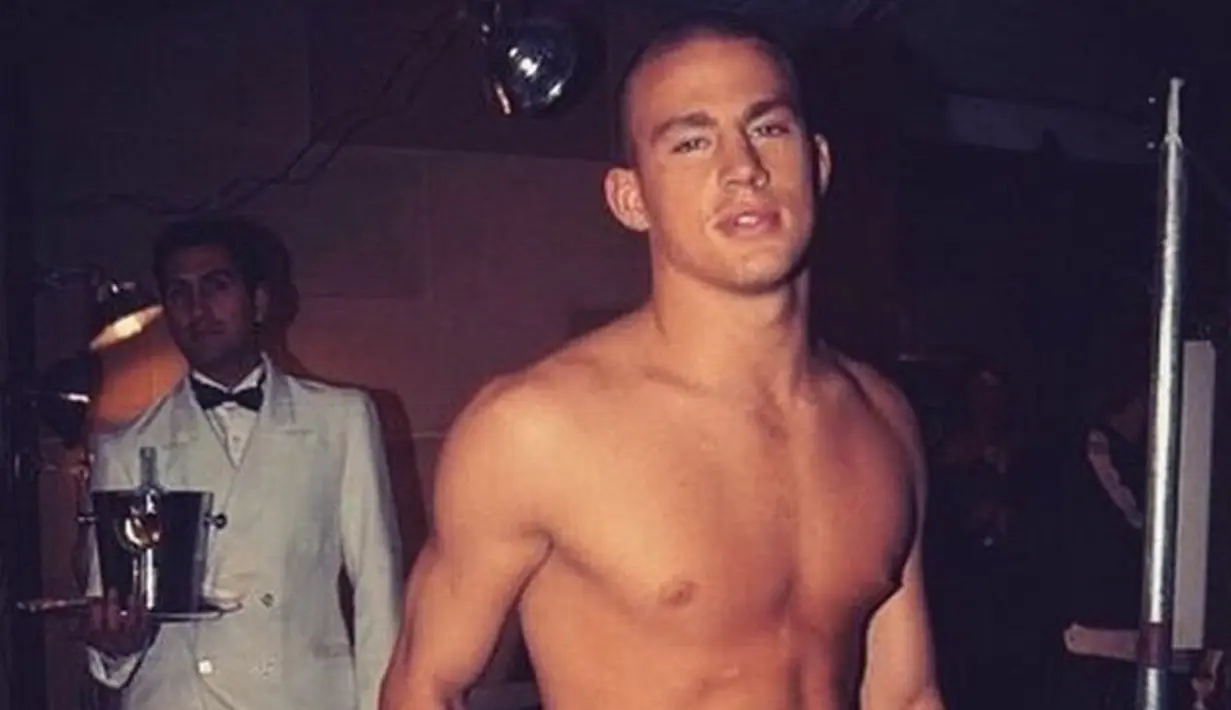 Sebelum terjun ke Hollywood, Channing Tatum pernah menjadi penari striptis, loh! Kini ia miliki satu anak bernama Everly Tatum. (Favim.com)