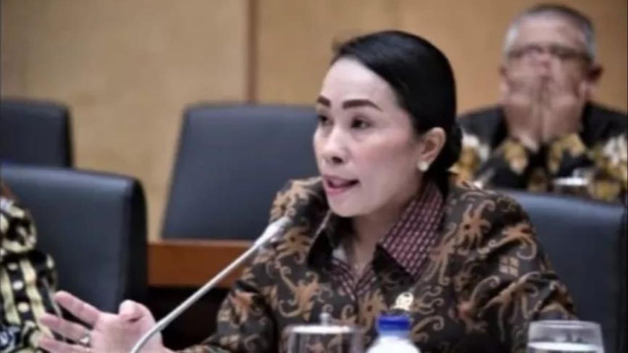 Hermawi mengaku tidak menyimpan file surat pengunduran diri Ratu Wulla.