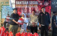 Akses Terhambat Banjir, Kaisar KKSP Tetap Kirim Bantuan Sembako untuk Para Korban Bencana di Cilacap