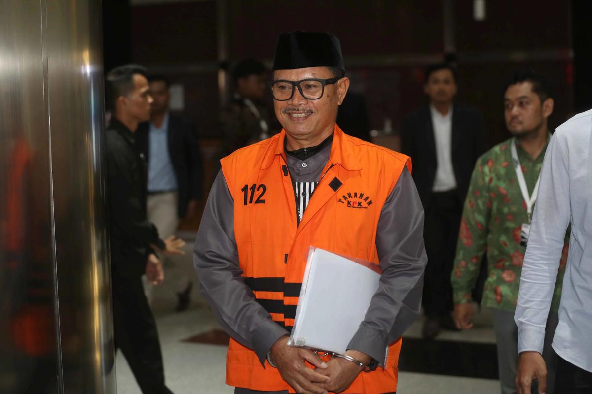FOTO: KPK Dalami Kasus Korupsi yang Menjerat Walikota Madiun Nonaktif Maidi