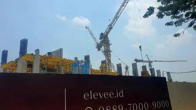 Properti Elevee Condominium