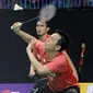 Mohammad Ahsan/Hendra Setiawan merengkuh gelar juara setelah di final mengalahkan Frengky Wijaya Putra/Sabar Karyaman Gutama 21-13, 21-17 di GOR Sahabudin, Pangkalpinang, Sabtu (2/12/2017). (PBSI)