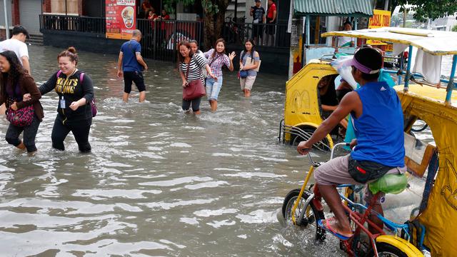 Banjir Rendam Manila Usai Diterjang Badai Tropis