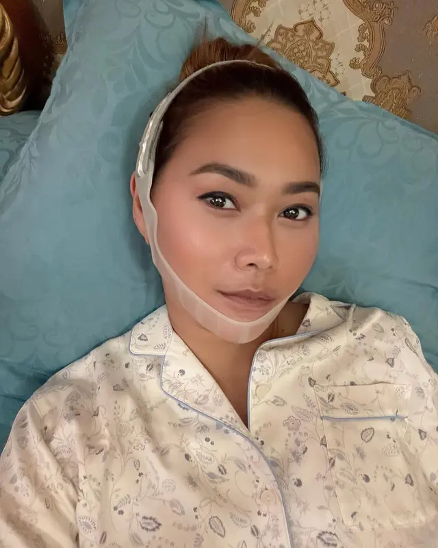 6 Potret Inul Daratista perawatan biar tirus dan awet muda bak ABG di usia 45, rutin pakai korset