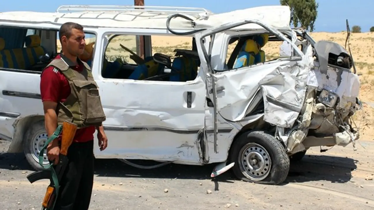 2 Mobil Militer Mesir Kena Ranjau Darat, 7 Tewas