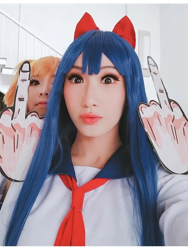 Potret Lola Zieta, Cosplayer Seksi yang Mengaku Panseksual