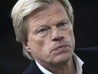 Legenda kiper Bayern Munchen, Oliver Kahn telah memberikan ucapan selamat untuk penghargaan Ballon d'Or 2021 kepada Lionel Messi. Namun, ia menganggap bahwa Robert Lewandowski lebih pantas mendapatkan penghargaan tahun ini. (AFP/Ina Fassbender)