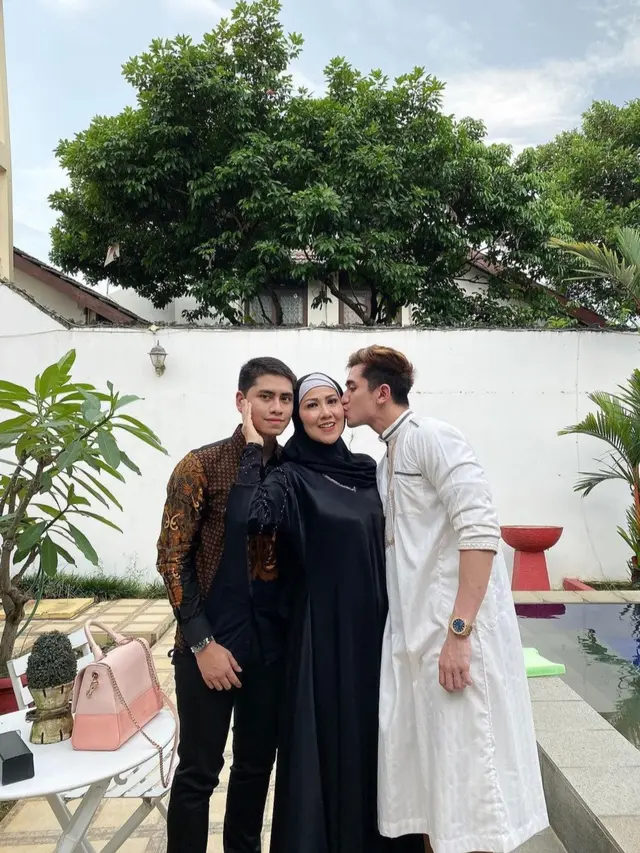 Verrell dan Athalla Bodyguard Venna Melinda saat Menjanda