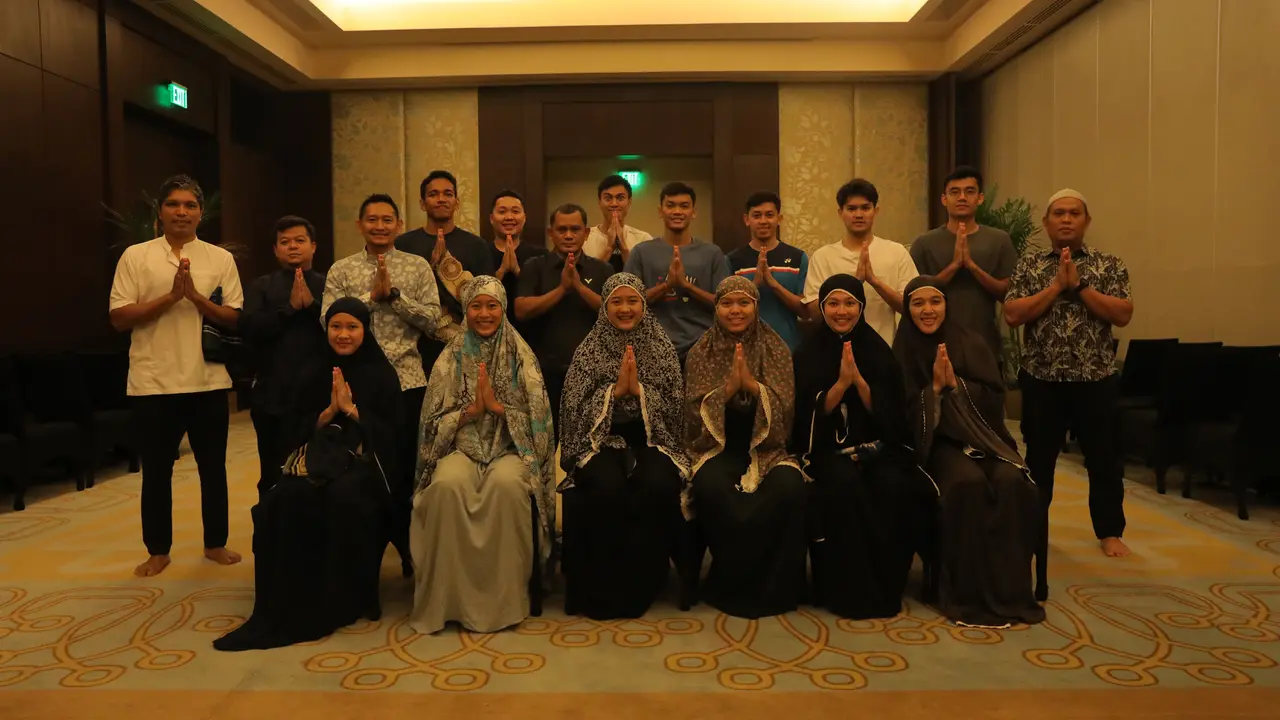 Idul Fitri - Bulu Tangkis - Indonesia