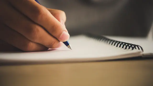 Contoh Teks Argumentasi Singkat (Image by Freepik)