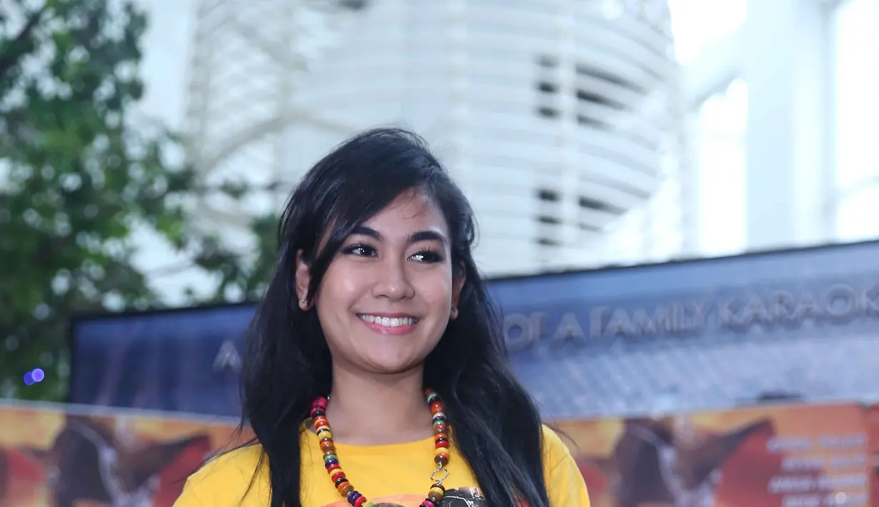 Saat di kawasan Epicentrum, Jakarta Selatan, Selasa (16/2/2016), Anisa Rahma rela demi film yang disutradrai oleh Fajar Bustomi ini. "Ya ini pengorbanan aku".(Nurwahyunan/Bintang.com)