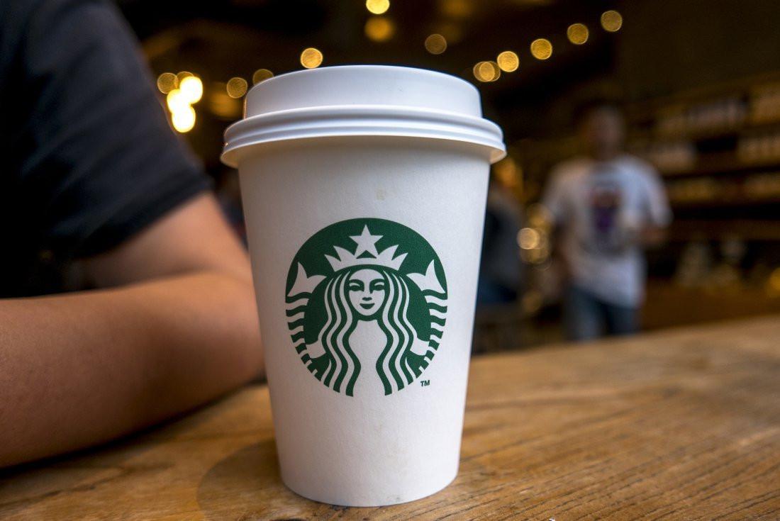 Kampanye Ganti Gelas Lebih Ramah Lingkungan Starbucks 