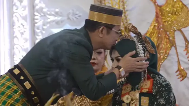 Pernikahan Mewah Anak Pejabat