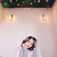 Makeup dewy ala Janine. (Instagram/janineintansari).