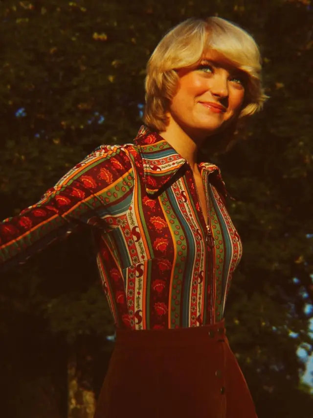 Potret Rose Nora Anna, Seleb TikTok yang Miliki Paras Mirip Princess Diana. (Sumber: Instagram/rosenoraanna)