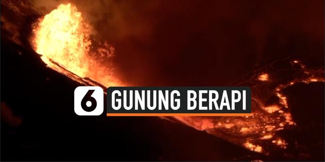 VIDEO: Detik-Detik Aliran Lava Mengalir ke Kawah Gunung Berapi Hawaii