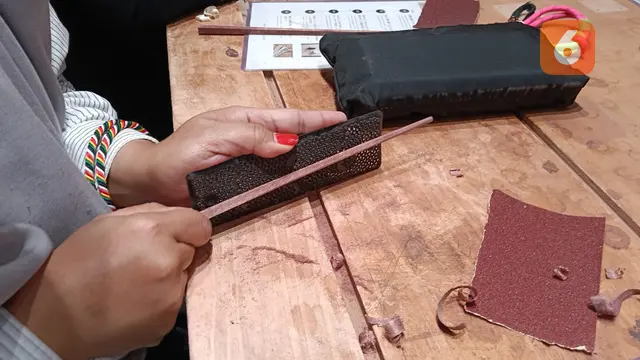 Laporan Liputan6.com dari Kyoto Jepang: Belajar Membuat Sumpit Sendiri dari Kayu Mahal