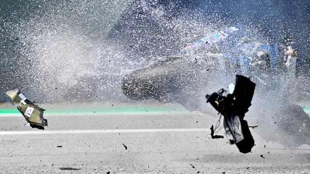 Kecelakan horor yang melibatkan empat pebalap mengiringi balapan Moto2 Austria 2020 yang berlangsung di Sirkuit Red Bull Ring, Minggu (16/8/2020).
