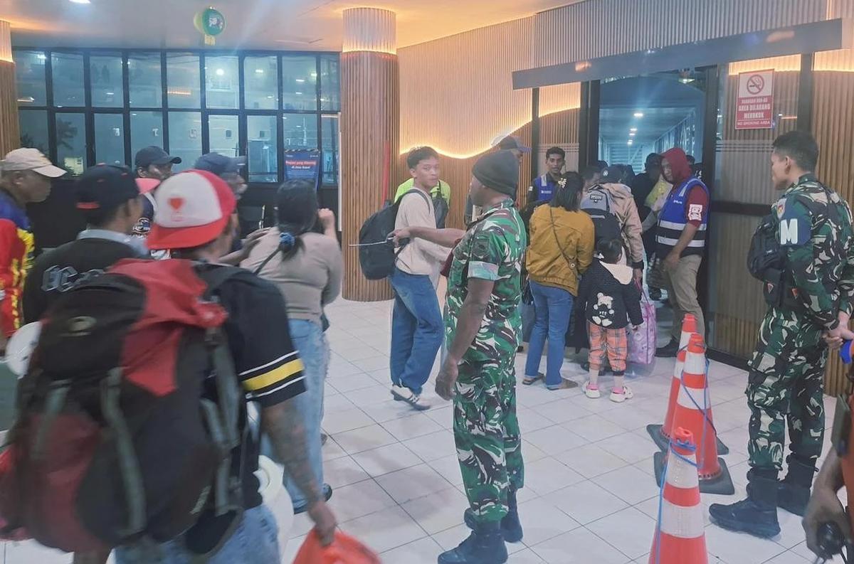 FOTO: TNI AL Gagalkan Penyelundupan Satwa Dilindungi dan Gaharu di Sorong