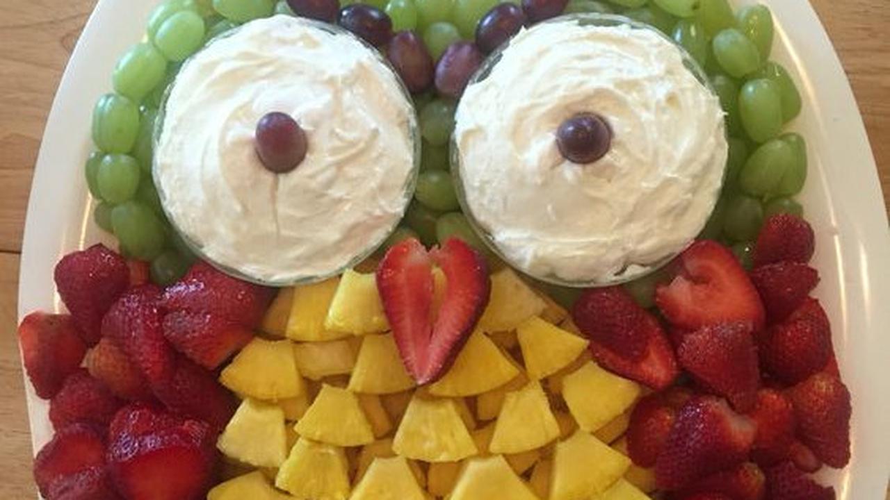 Lucunya Salad-Salad Buah Ini Didekorasi Agar Anak Mau Makan