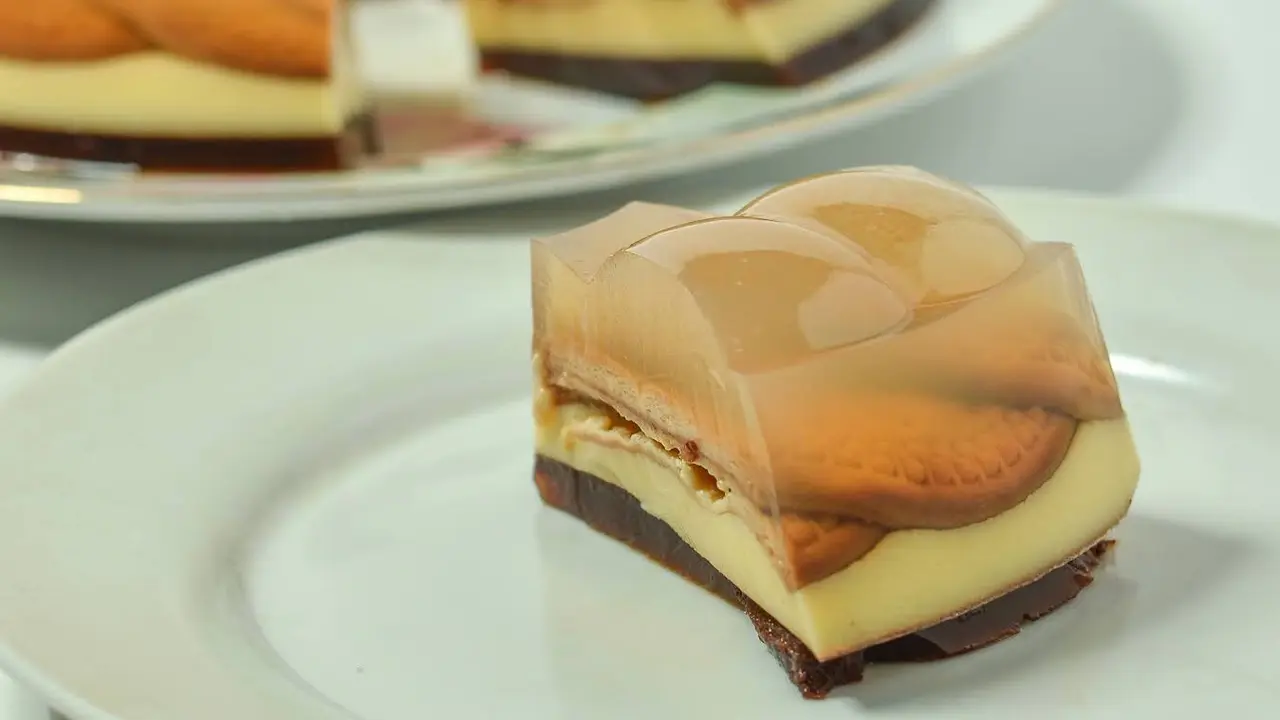 puding tiga lapis