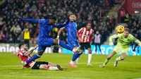Kemenangan ini mengantar Chelsea ke peringkat dua klasemen sementara Liga Inggris dengan 28 poin dari 14 pertandingan, terus mendekati Liverpool. (Andrew Matthews/PA via AP)
