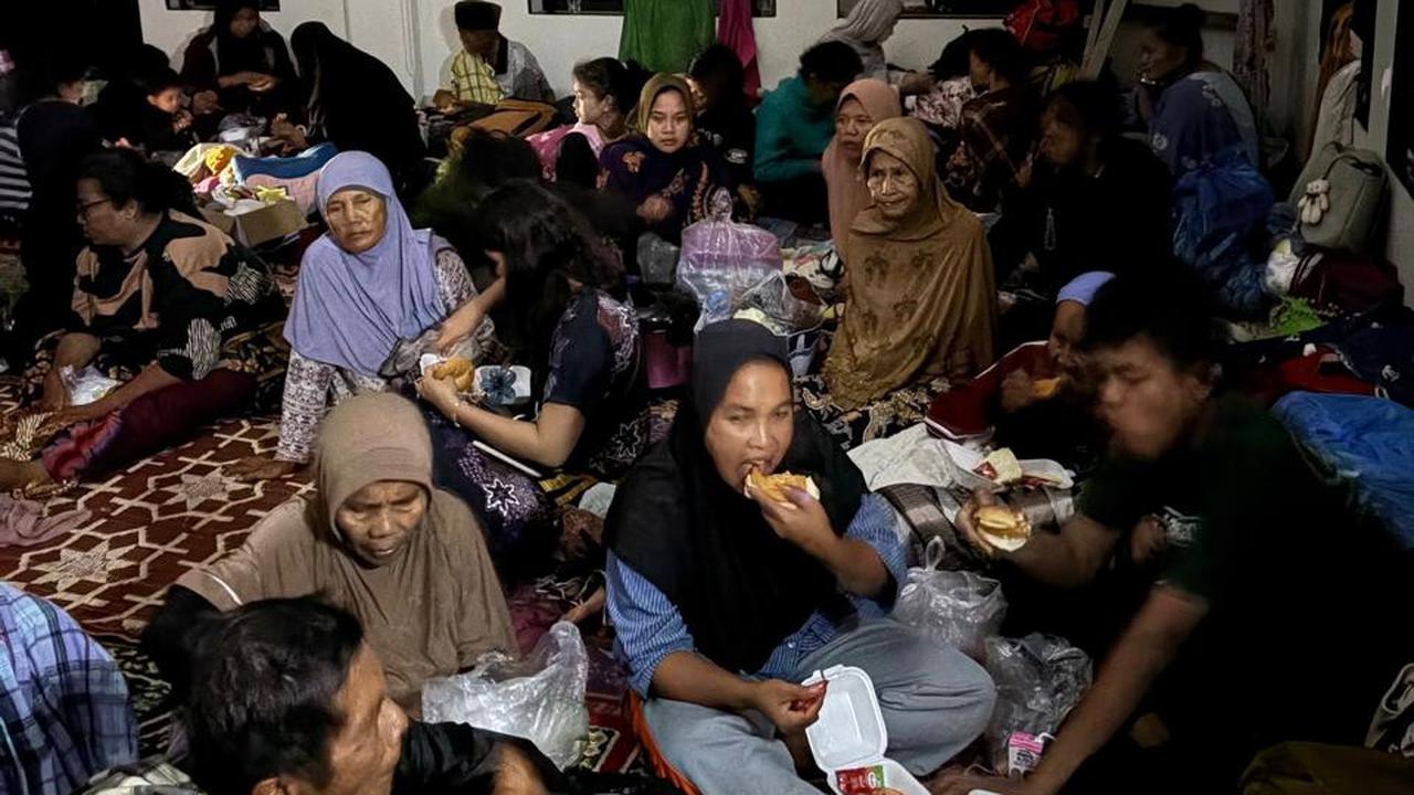41 SPPG di Sumatera Barat Distribusikan 108.029 Paket Makanan untuk Warga Terdampak Bencana Banjir