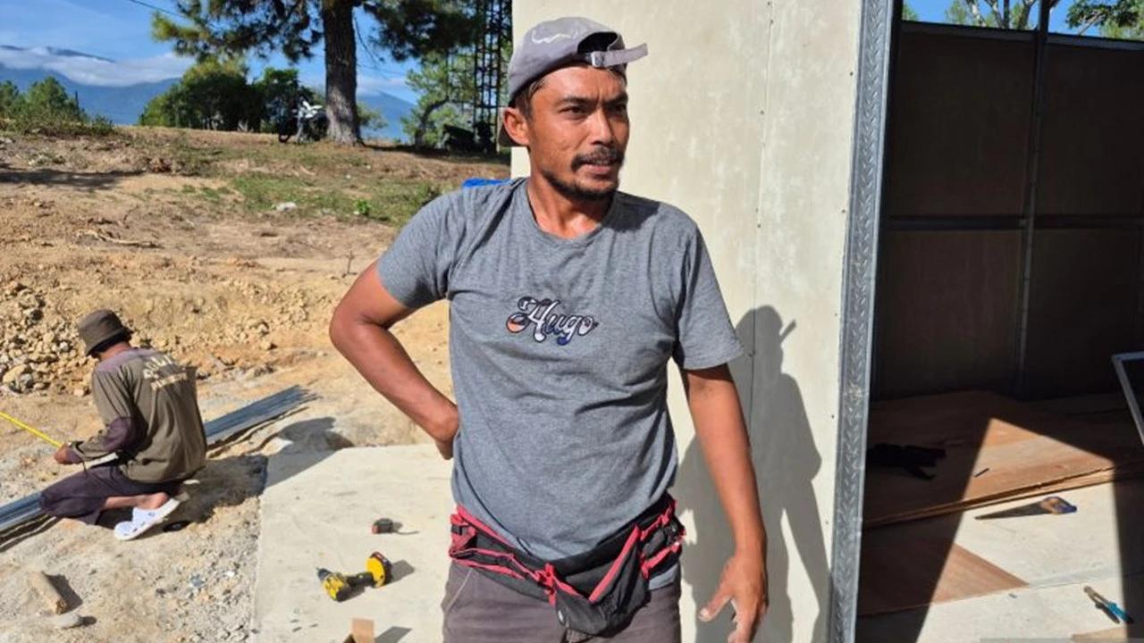 Cerita Warga Korban Bencana Dapat Penghasilan Tambahan dari Proyek Huntara di Gayo Lues Aceh