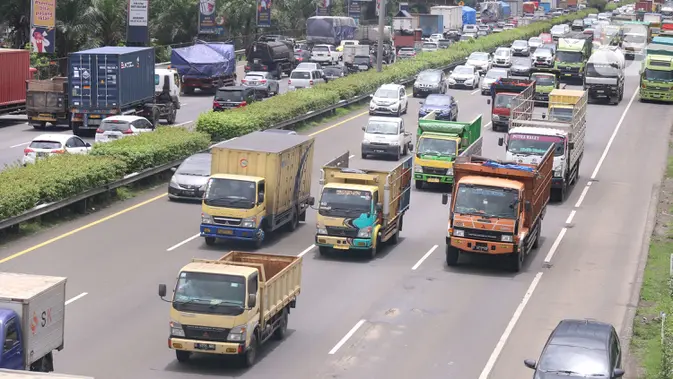 Korlantas Polri: Libur Panjang, Kendaraan ODOL Masih Jadi Momok.