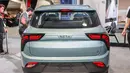 Sayangnya, Neta V belum mendapat wiper belakang. Pada bagian bumper terdapat lampu foglamp belakang guna menambah visibilitas pengendara di belakang kala hujan lebat atau berkabut. (Source: paultan.org)